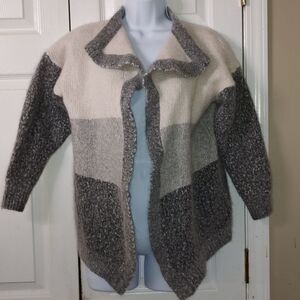 Private Party  gray white open front silk, angora, lambswool jacket  Sz L